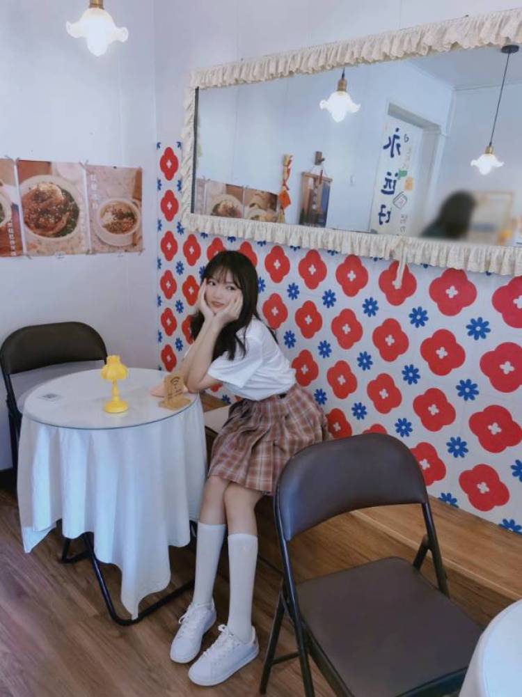 wWw-江苏省·宿迁市·宿豫区--服饰美妆探店 身高165体重45KG
出图速度快，不满意可以接受重拍，会修图。买家秀，抖音推广，***都可以
粉丝量5455