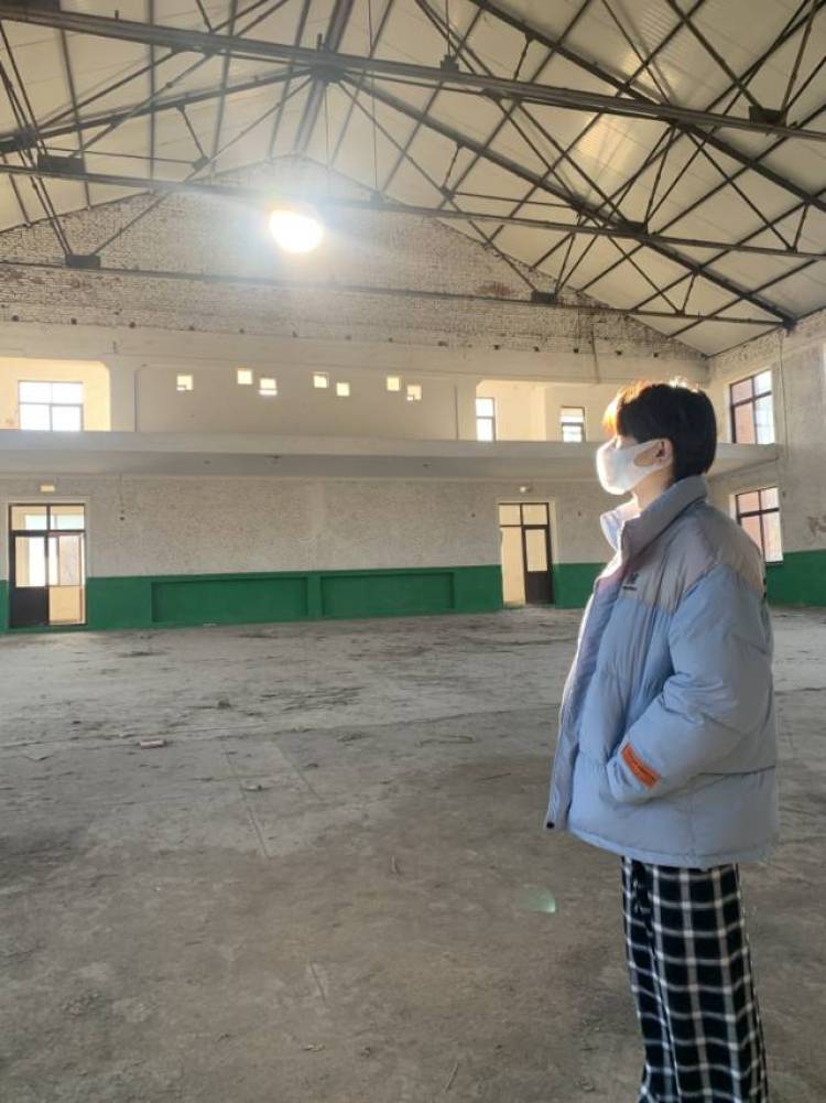 小段.-河北省·石家庄市·鹿泉区-快手-身高175体重105 身材比例好 接服装配饰第一次接触这个给一个机会