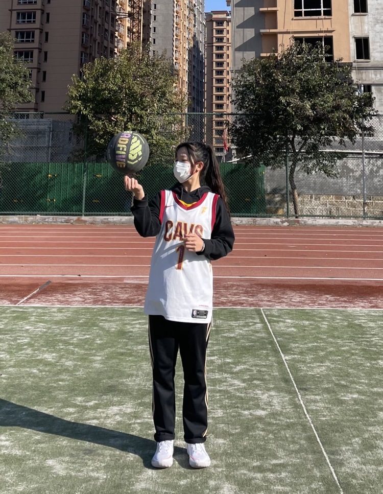 微微-山东省·菏泽市·牡丹区-*** 抖音 快亲-身高168，100斤
可接 服饰穿搭/小裙子/帽子/美妆/耳饰/首饰/包包/鞋子
会拍照 会p图 会化妆
风格多变（甜美/辣妹/酷/运动等）