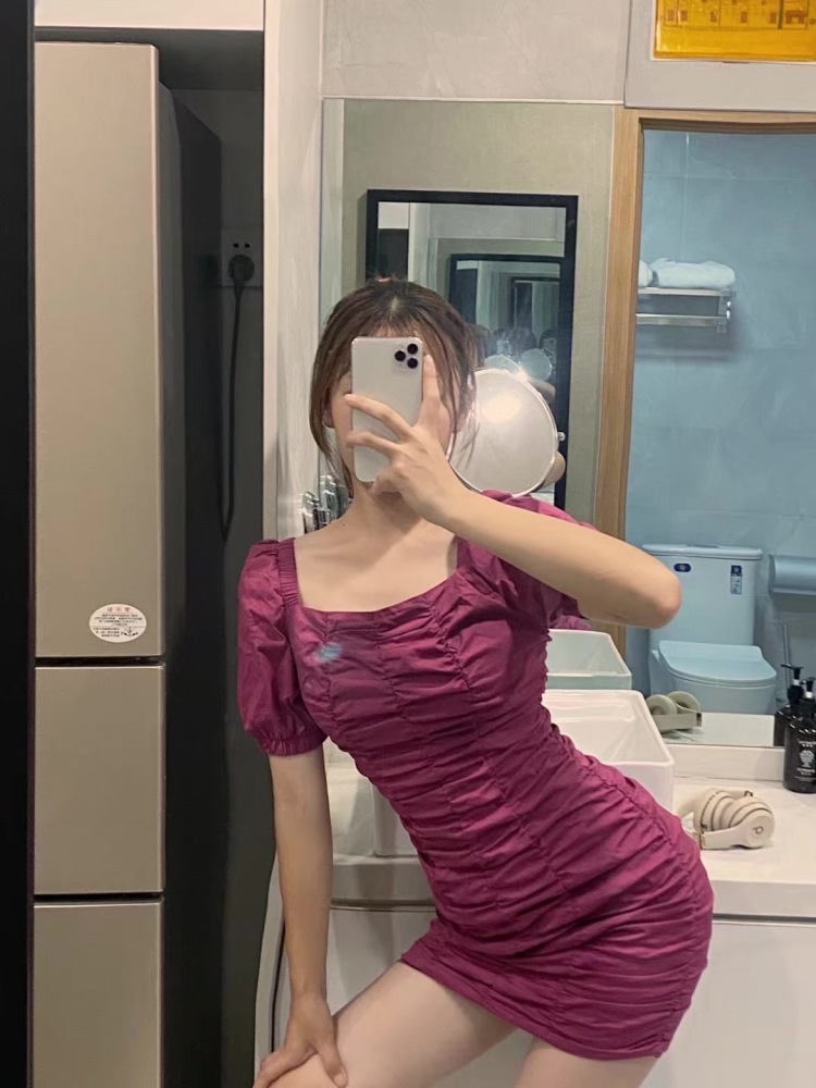 微微-山东省·菏泽市·牡丹区-*** 抖音 快亲-身高168，100斤
可接服饰穿搭/小裙子/帽子/美妆/耳饰/首饰/包包/鞋子会拍照会p图会化妆
风格多变(甜美/辣妹/酷/运动等)