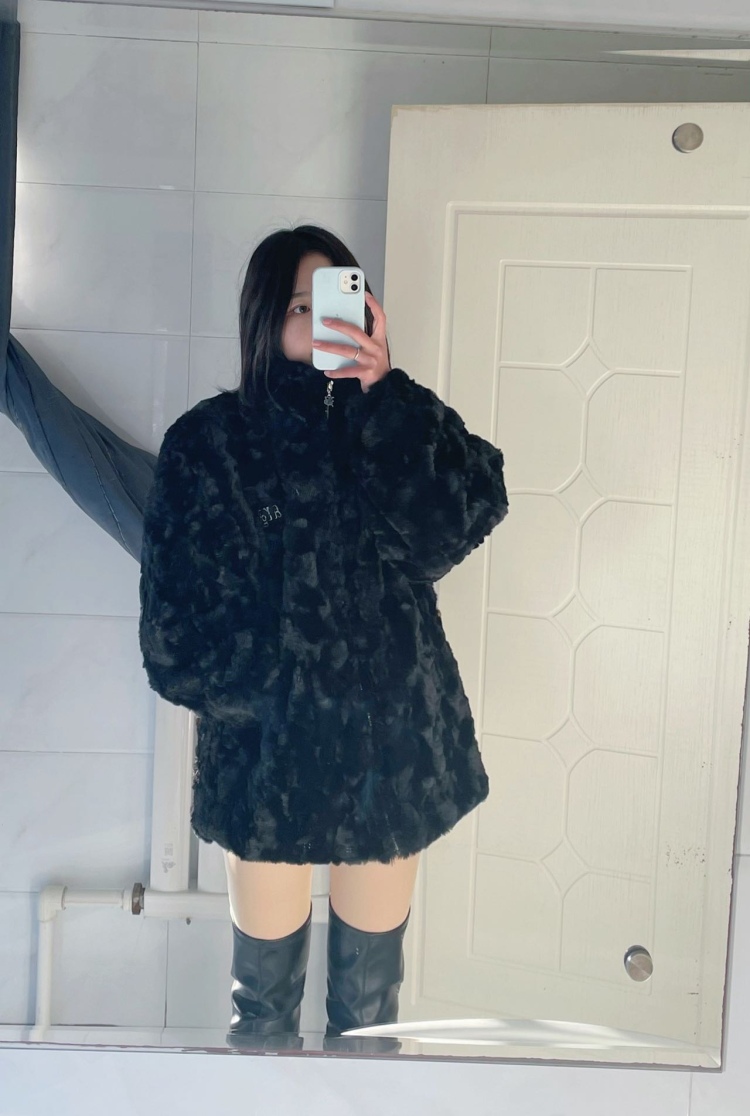 李腾.-辽宁省·沈阳市·大东区--身高167,体重100.什么风格都可驾驭，女装 饰品 包包都可，喜欢拍照，会P图，会穿搭。