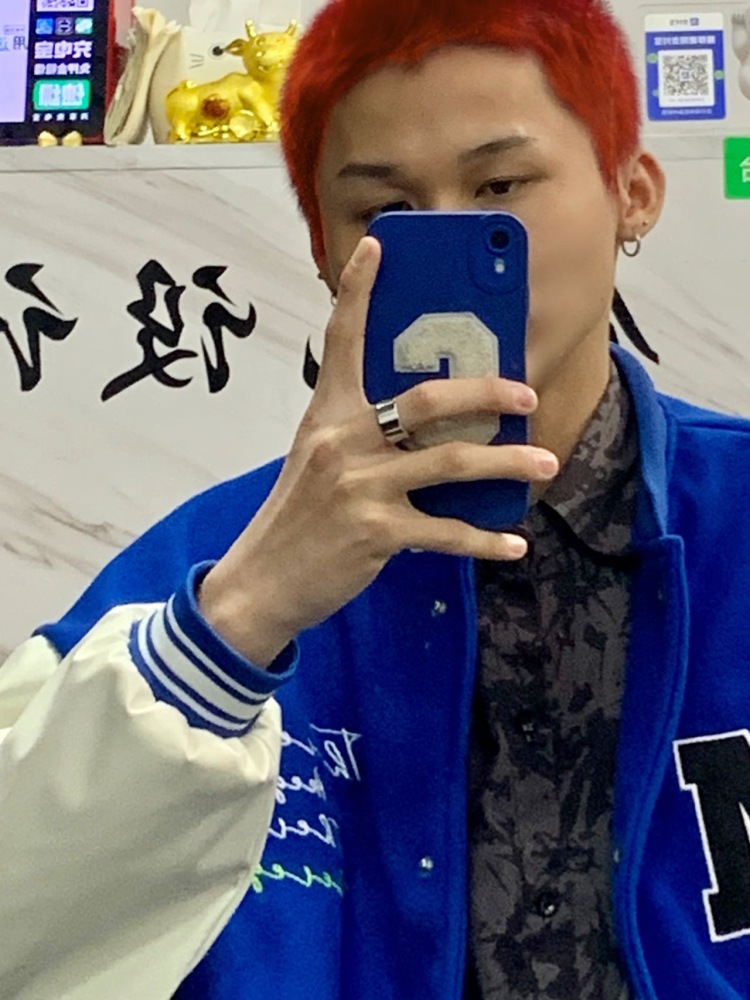 .欲-广东省·东莞市·南城街道--大家好!
素人 接寄拍 衣服 首饰 裤子 创业初期 只想多接多赚钱 出图效率高 有需要联系