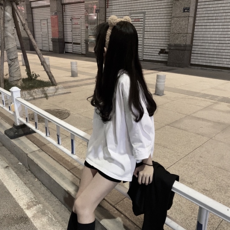 ldeal-福建省·泉州市·安溪县-快手-想要接一些衣服寄拍,价格🉑️议。适合大众穿衣风格,可以自主搭配。有一定的浏览量,可以给商家提供很好的推广。