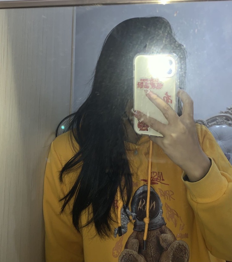 Crystal-江西省·南昌市·进贤县--日常服饰都可,衣服鞋子包包化妆品配饰等等都可
拍照质量好,照片清晰,苹果手机直出,质感十足