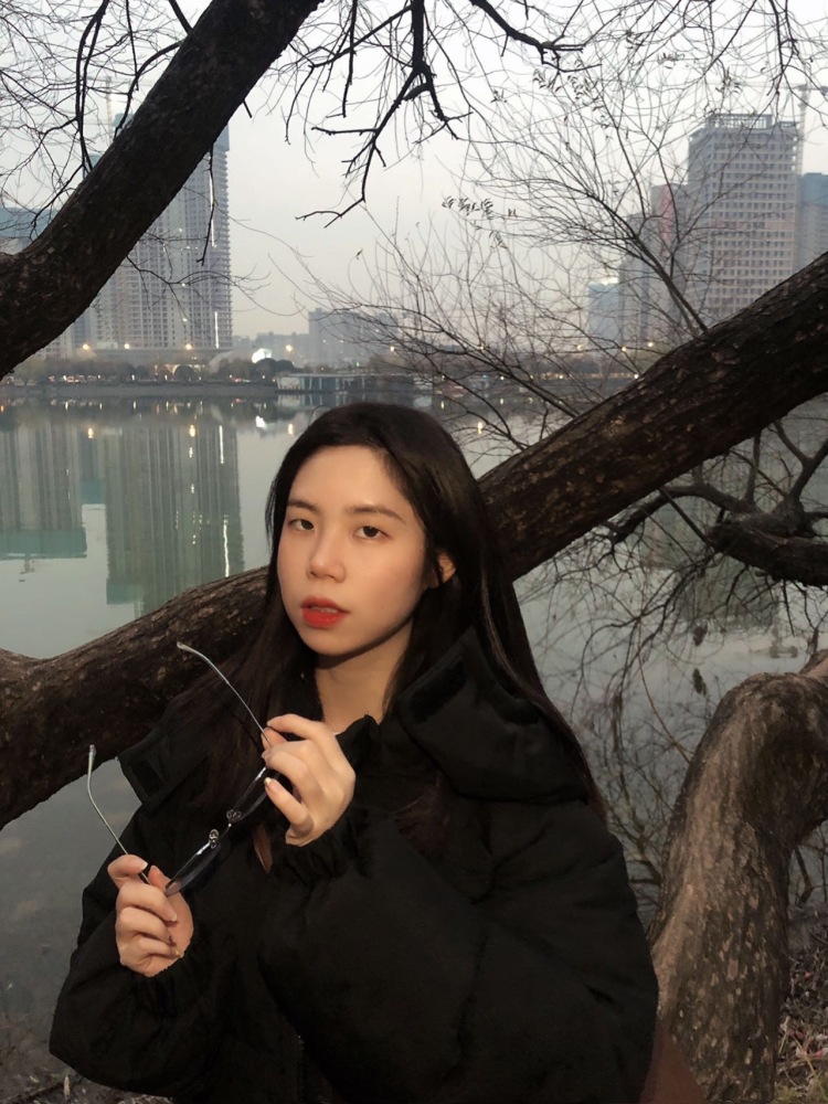 C-湖南省·长沙市·开福区--有没有商家需要寄拍啊 ~服装 鞋子 包包 首饰都可以~ 俺超级会拍照片 会p图😘