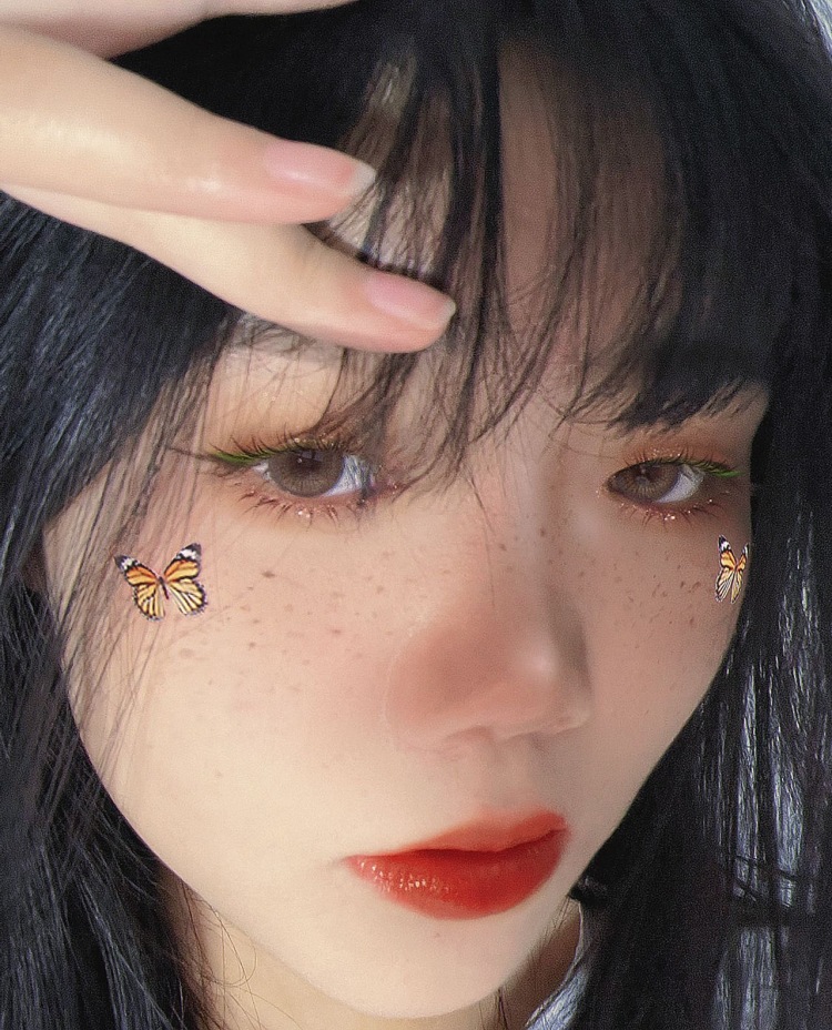 许暥🐰-四川省·成都市·成华区-魔法少女小戚-我会制作开箱测评种草，视频剪辑，文案策划，p图，海报设计等方面