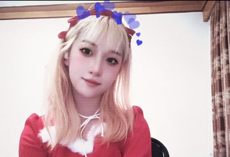 DaisyzhangX-黑龙江省·哈尔滨市·通河县--本人比较喜欢穿搭,拍照,网红风格,什么风格都可以尝试,纯欲,甜辣。接寄拍,美妆,饰品单都可以接,抖音快手粉丝过百。有需要觉得我可以的亲亲们可以联系我哦
年龄:18
身高:167CM
体重:50KG