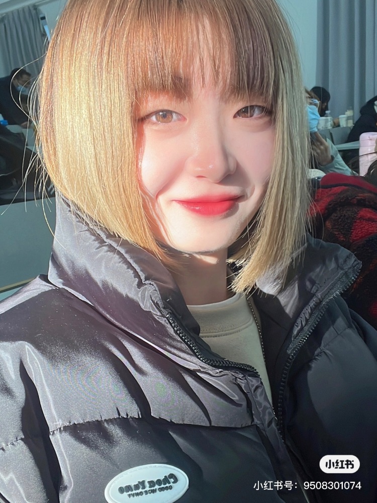 co-beauty-上海市·上海市·浦东新区--接单范围:服装饰品帽子包包(没有耳洞)
最好是送拍,可甜可酷,身材还行(70C),期待商家