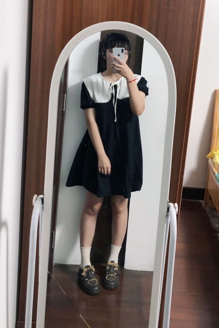 月饼饼-江苏省·南京市·江宁区-抖音/微博/***-买家秀/开箱测评/试用/种草文章,158/55kg,微胖,风格日系。
随缘接寄拍,测评等。