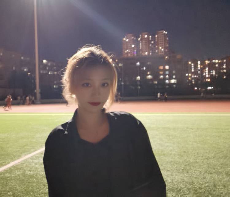 桐桐-河北省·秦皇岛市·卢龙县--本人长相甜美 是一名素人模特 可接🍑 宝pdd等平台的单子 任何风格都可尝试 可接寄拍 费用可协商