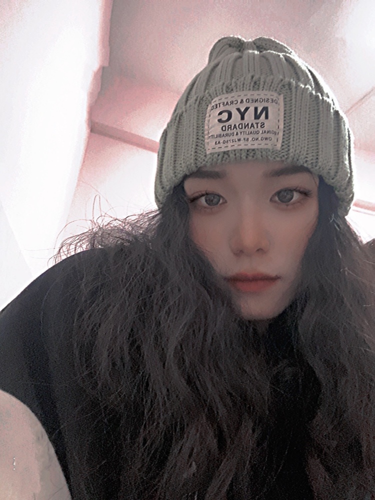 xsyyds、-海南省·儋州市·雅星镇--我的特长是唱歌,目前没有工作,兴趣爱好是拍照,梦想是能够实现个人财富自由。接单服务目前是卖家秀,希望以后能够通过自己的学习可以接触到不同的接单服务。