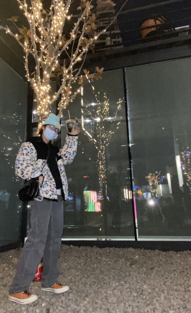 PaYLiN-广东省·韶关市·武江区-抖音、微博、***-*** 微博 抖音
接寄拍
本人161/108
会摄影和修图 平常爱好打篮球
平常风格 是酷女孩 运动风 和日常休闲
寒假在家想接点寄拍赚点零花钱