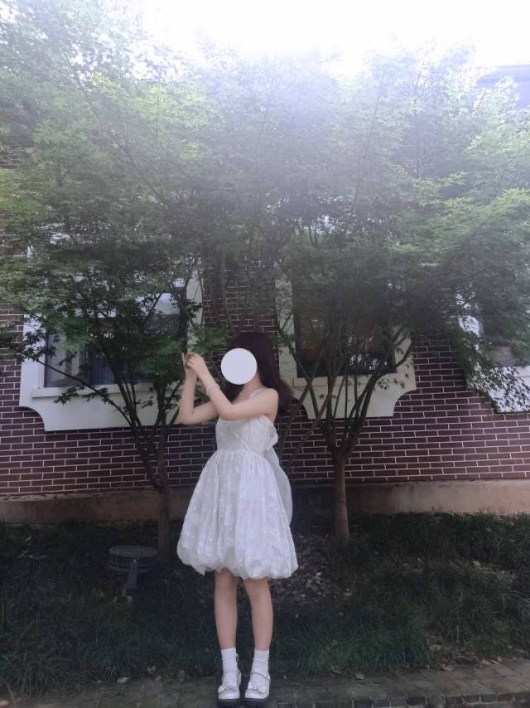 咱胖着呢-湖南省·长沙市·芙蓉区-***-接寄拍,淘宝买家秀
本人155/88
会拍照,会p图,风格多变