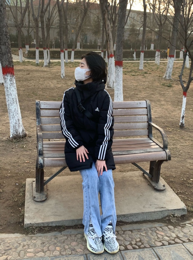 陈芊瑜-河北省·邢台市·沙河市-快手-网拍模特 淘宝寄拍 都是可以的 本人学生 身高165 需要的可以联系