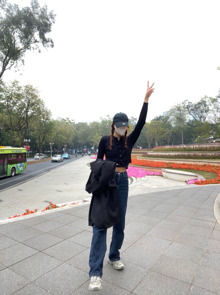 阿诗-广东省·广州市·荔湾区-***-接寄拍、买家秀,修图、化妆