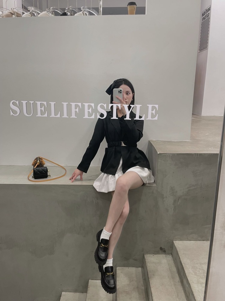 F-湖南省·长沙市·天心区--身高170体重50kg,可以接衣服 饰品 鞋子 包包等等,之前做过寄拍模特,出图快 精修!!