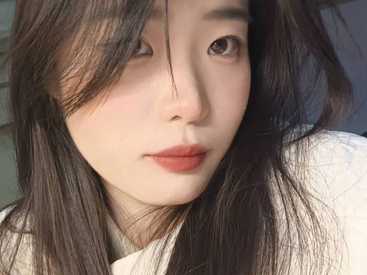 胶皮怪兽哥莫拉-河南省·三门峡市·灵宝市-抖音-女大学生 身高163体重100上下,风格不限,可甜美可性感,衣服饰品优先,会拍照会修图,不是过分修图,会剪辑视频