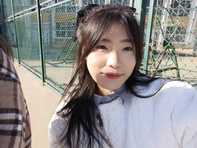 胶皮怪兽哥莫拉-河南省·三门峡市·灵宝市-抖音-女大学生 身高163体重100上下,风格不限,可甜美可性感,衣服饰品优先,会拍照会修图,不是过分修图,会剪辑视频