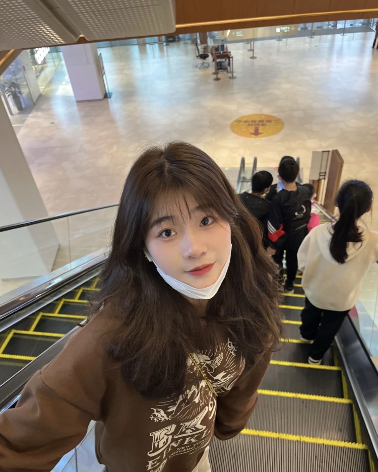 .块.-广东省·广州市·花都区--本人爱拍照 会p图 出片快
想要接寄拍 淘宝 pdd等平台买家秀