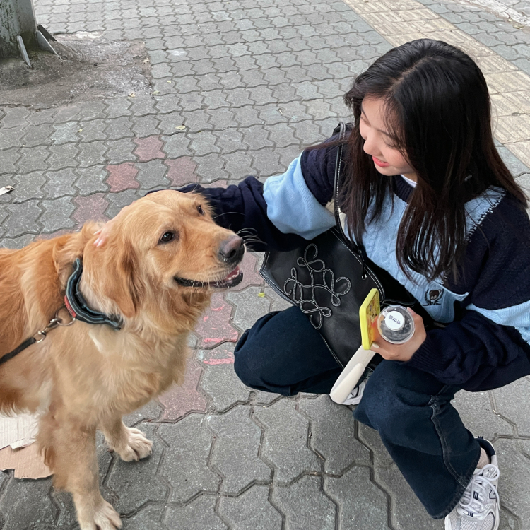 Lisa爱冒险💛-浙江省·温州市·龙湾区-抖音,***-素人模特,还是个学生没有经验平时也爱拍拍照,所以想尝试一下,拒绝暴露,可以接寄拍送拍,手模。(给个机会)