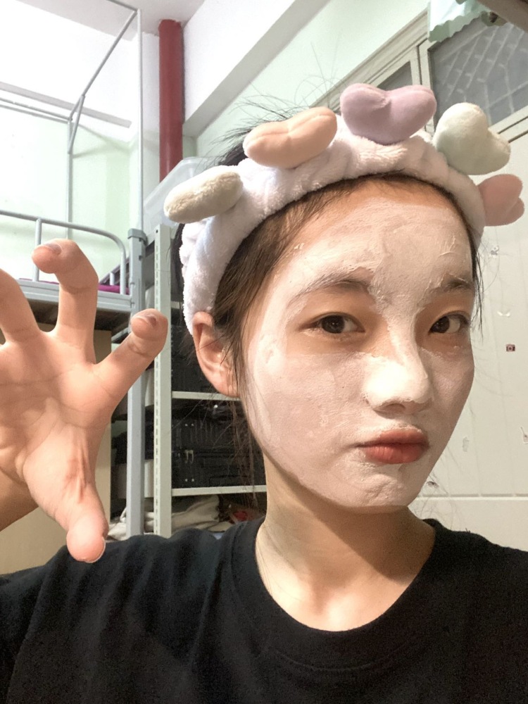 babyu-浙江省·宁波市·海曙区-549020963-身高168 体重100
会穿搭,会p图
不满意可重拍
比较开朗
会发***