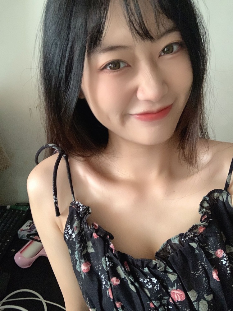 🍓任喵喵🧸-广东省·江门市·新会区--接各平台买家秀,淘宝/pdd/京东/微店,***探店,各种测评,各种风格变换自如。有猫有狗可接宠物用品🐶会p图返图快😘诚信守信