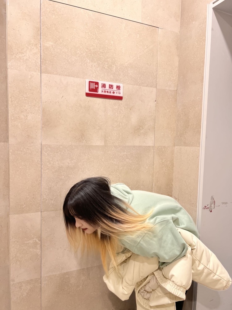 蒋佳桐-江苏省·镇江市·京口区-抖音-大家好!
接寄拍,买家秀,试用,首饰,衣服,裤子,鞋子等,风格多变,懂得修图,设备较齐全,出图速度快。