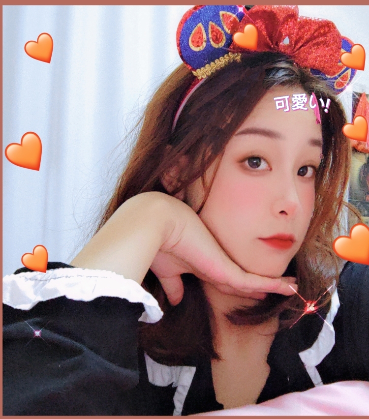 话撩心-江西省·南昌市·红谷滩区--本人身高163,体重100,平时喜欢拍照,穿搭,风格多变,温柔的可爱的,纯欲的,飒的都可驾驭,寄拍,探店,开箱视频都可以,价格可商量