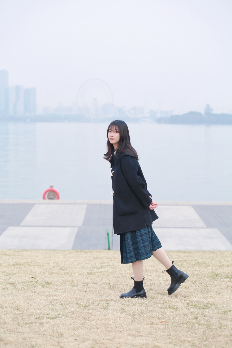 秋川子-江苏省·苏州市·姑苏区-抖音 ***-画画 摄影拍照风景网红店打卡 大学生想做寄拍模特兼职 接买家秀 详情页卖家秀 淘宝 *** 抖音 种草 接法式甜美 ,小个子穿搭 ,温柔淑女 等各类服装 平面模特兼职