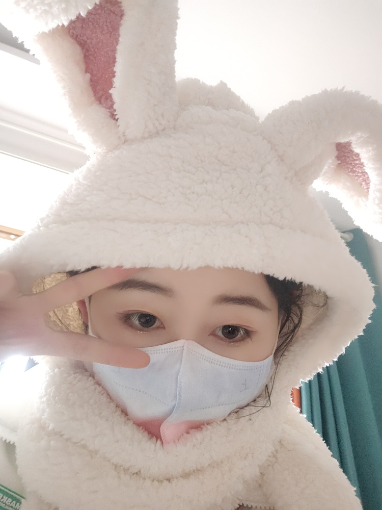 余婷-山东省·威海市·乳山市-***,抖音,快手-接寄拍,送拍,淘宝平面模特,服装,包包,美妆、生活及电子用品皆可,会拍照,P图,视频剪辑,出图快,直到您满意为止,以最好的状态完成
