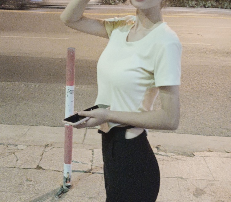悸动.-贵州省·毕节市·威宁彝族回族苗族自治县-快手-一名幼师,喜欢跳舞弹钢琴,好说话,喜欢拍照会p图,可以买家秀,玩快手,也可以快手发图带货