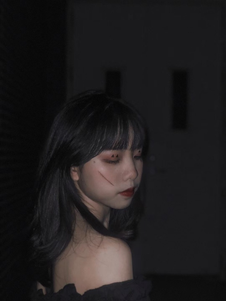 爱谁谁_-广东省·惠州市·博罗县-***-是个舞蹈老师 性格开朗活泼 身高162 体重45
平时有很多空余时间