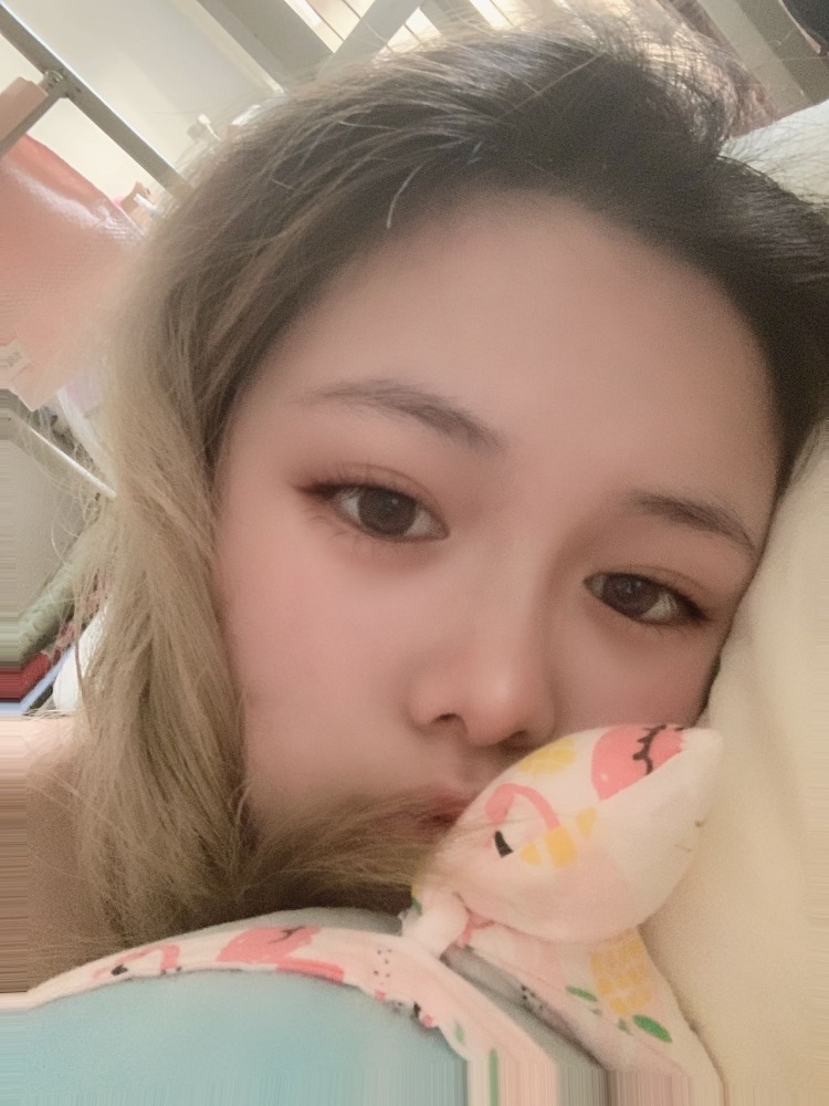 。-天津市·天津市·河东区-抖音-会拍照P图爱自拍 接寄拍包包鞋子服装发饰等 本人身高161 体重100斤