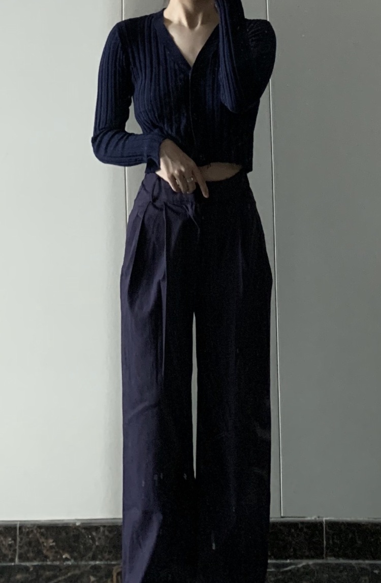 找-山西省·太原市·小店区-Joyce1ee-接寄拍,165 96斤,可以接饰品衣服裤子裙子等等,可以露脸也可以不露脸,可以直接私信我谢谢