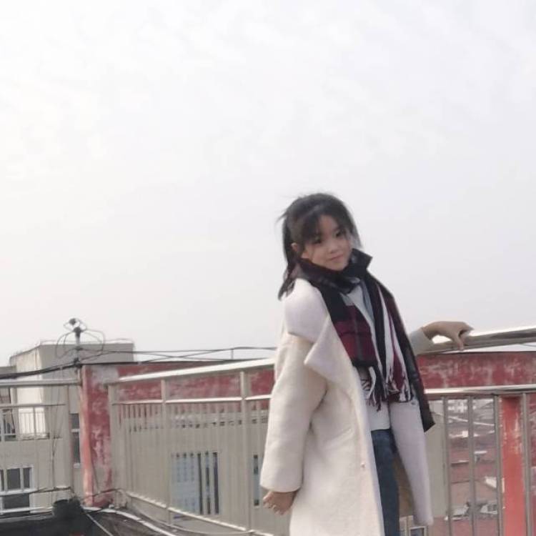 爱与海-河南省·焦作市·孟州市--舞蹈生,参加过许多演出
在快手,抖音都有账号,并且拥有很多粉丝
参加过模特培训
会走猫步,摆姿势