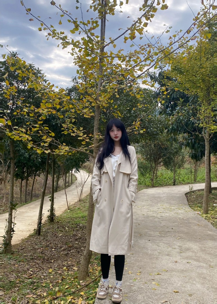 龚裕雅-贵州省·黔南布依族苗族自治州·龙里县-映客-买家秀或淘宝逛逛种草都可以，身高170 体重118。免费试用开箱测评都🉑️