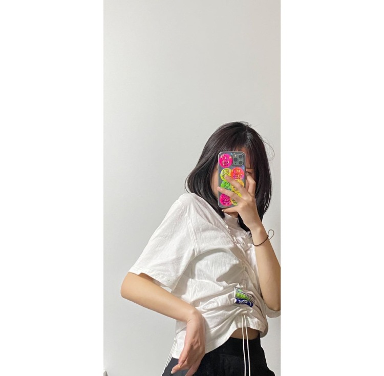 X-山东省·临沂市·沂南县--大家好!
可接寄拍 送拍等 服装饰品美妆护肤皆可
风格多样 情绪类韩系日系英伦休闲
会妆造 会修图
效率性完成 保质保量
欢迎合作 🤝
艺名:xuexue
身份:大学学生
年龄:22
身高:165CM