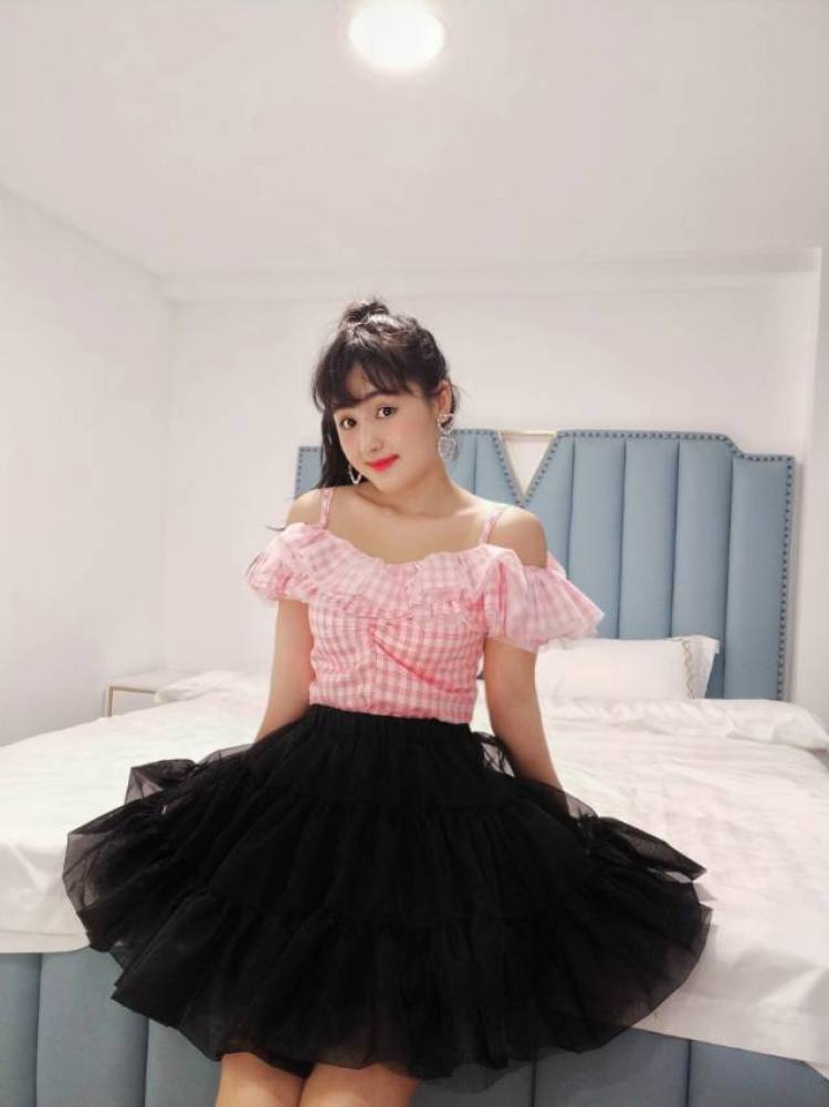 🦄smile-北京市·北京市·朝阳区-方芳儿-身高158cm. 体重45kg.服饰S .鞋码35-36.
认真细心性格开朗 接寄拍服饰 鞋包 帽 欢迎合作