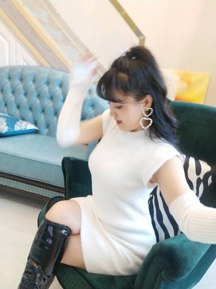 🦄smile-北京市·北京市·朝阳区-方芳儿-身高158cm. 体重45kg.服饰S .鞋码35-36.
认真细心性格开朗 接寄拍服饰 鞋包 帽 欢迎合作