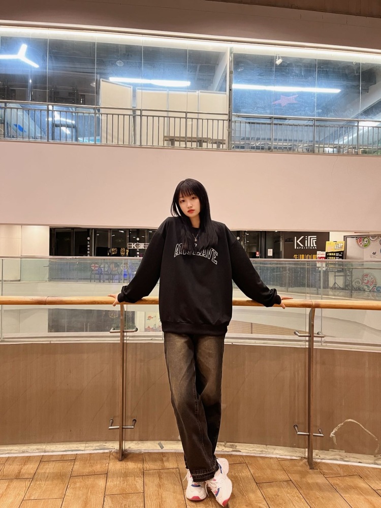 美少女壮士🧸-河南省·新乡市·红旗区-抖音***-接寄拍
身高165cm 体重42kg.
有做过网拍的经验,会p图 48小时内出图
风格:休闲 甜美 辣妹 美式校园 多风格
出图:🉑️外景 🉑️室内 🉑️对镜
可发:抖音 *** 知乎 微博
费用