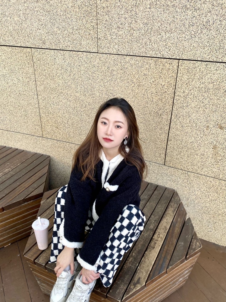 🐝-山西省·太原市·万柏林区--可接抖音寄拍,探店,美妆开箱,广告等等