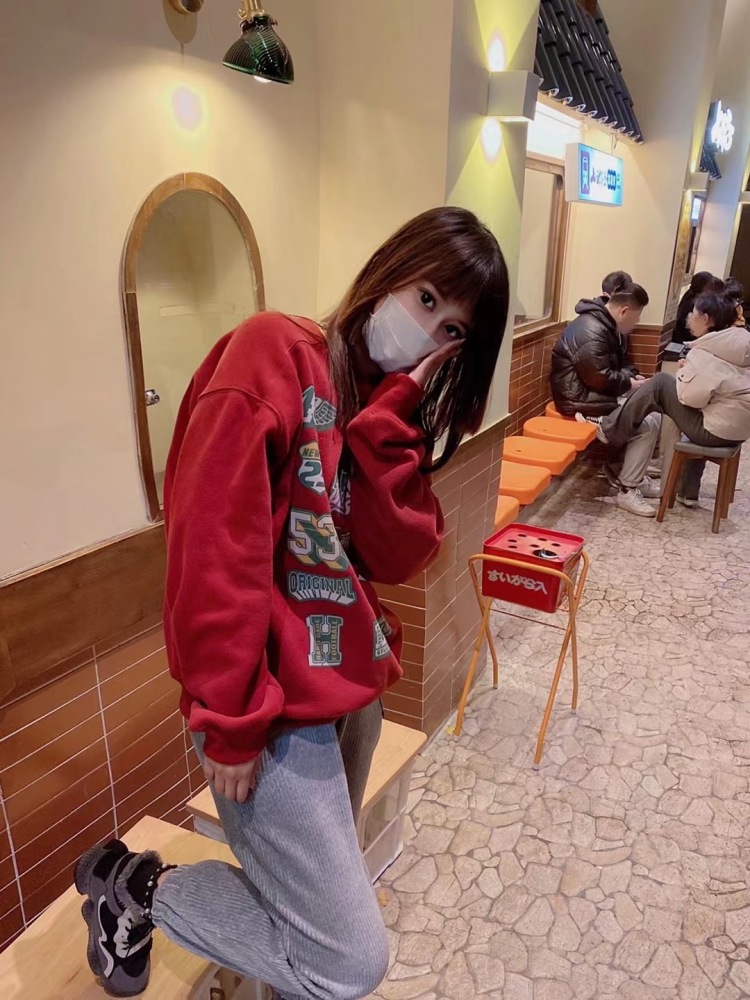 鲸鱼妹妹-浙江省·温州市·龙港市-***-170cm 55kg 接寄拍 风格多变,出片快,可接平面模特,人像写真,视频拍摄,买家秀/买家秀文案。
