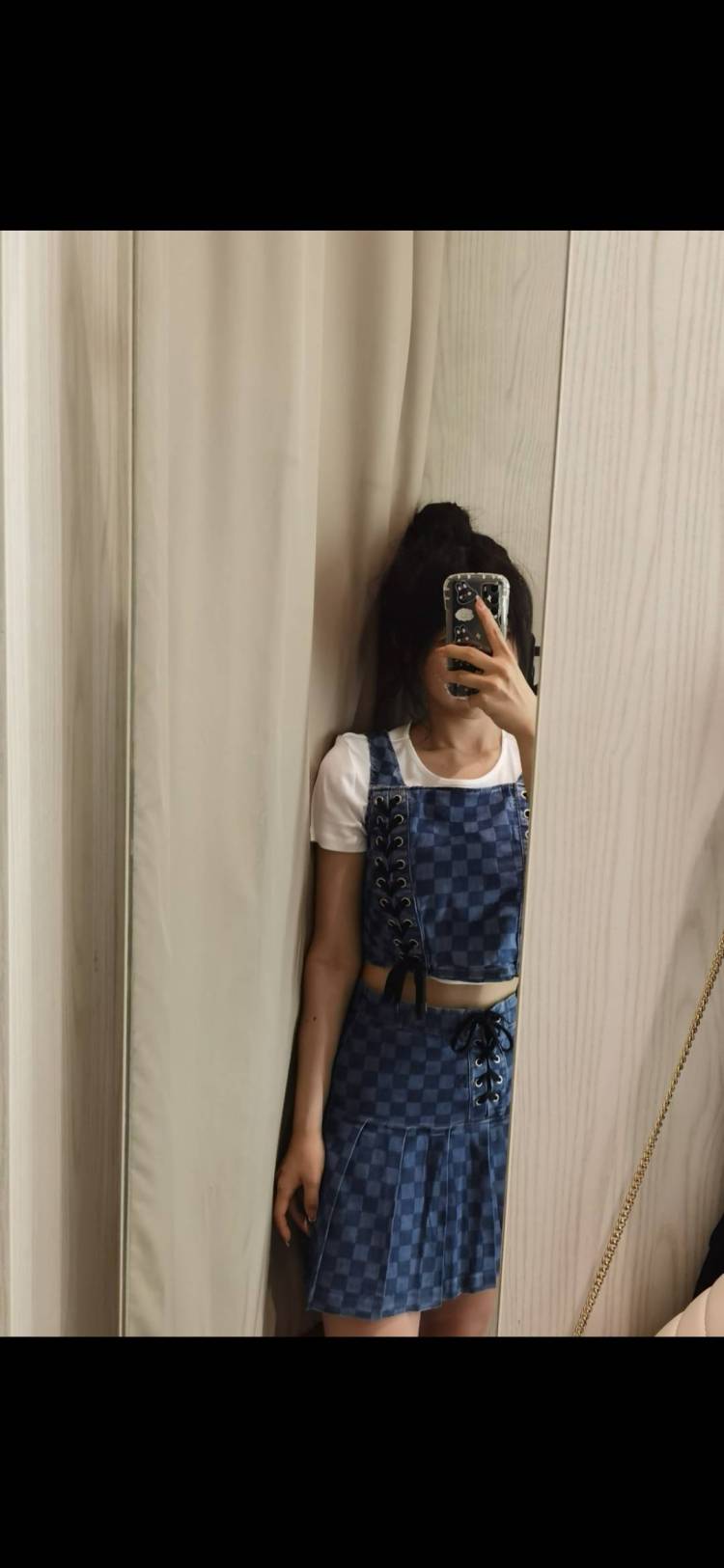 @CC.-河北省·唐山市·路南区-*** 抖音-167 115 接买家秀 美甲、饰品、衣服（非暴露）寄拍和送拍 擅长对镜拍 爱拍照