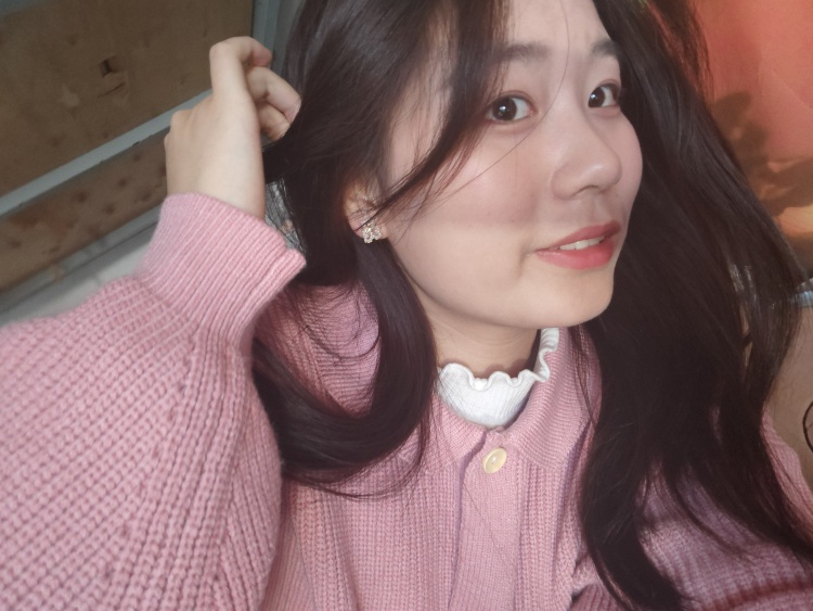 听风起-河南省·驻马店市·上蔡县--大一在校学生,时间充裕,可接寄拍或者送拍淘宝拼多多买家秀衣服鞋子首饰等都可,开箱测评,商品适用都可,风格多样,会拍照,效率高,需要可进一步联系