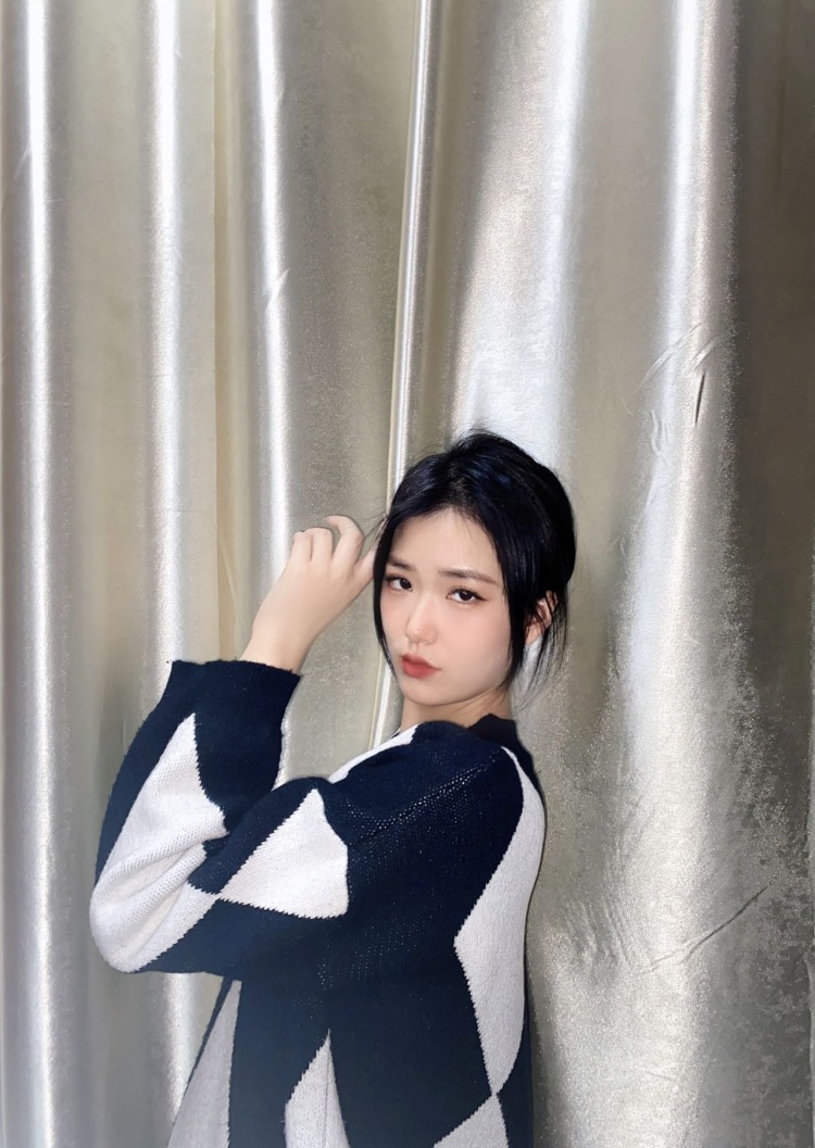 🍒🍒-河南省·三门峡市·湖滨区-抖音 ***-身高166体重94。可接淘宝买家秀,拼多多,***不限,接寄拍 送拍都可。也可接产品测评 抖音广告推广。