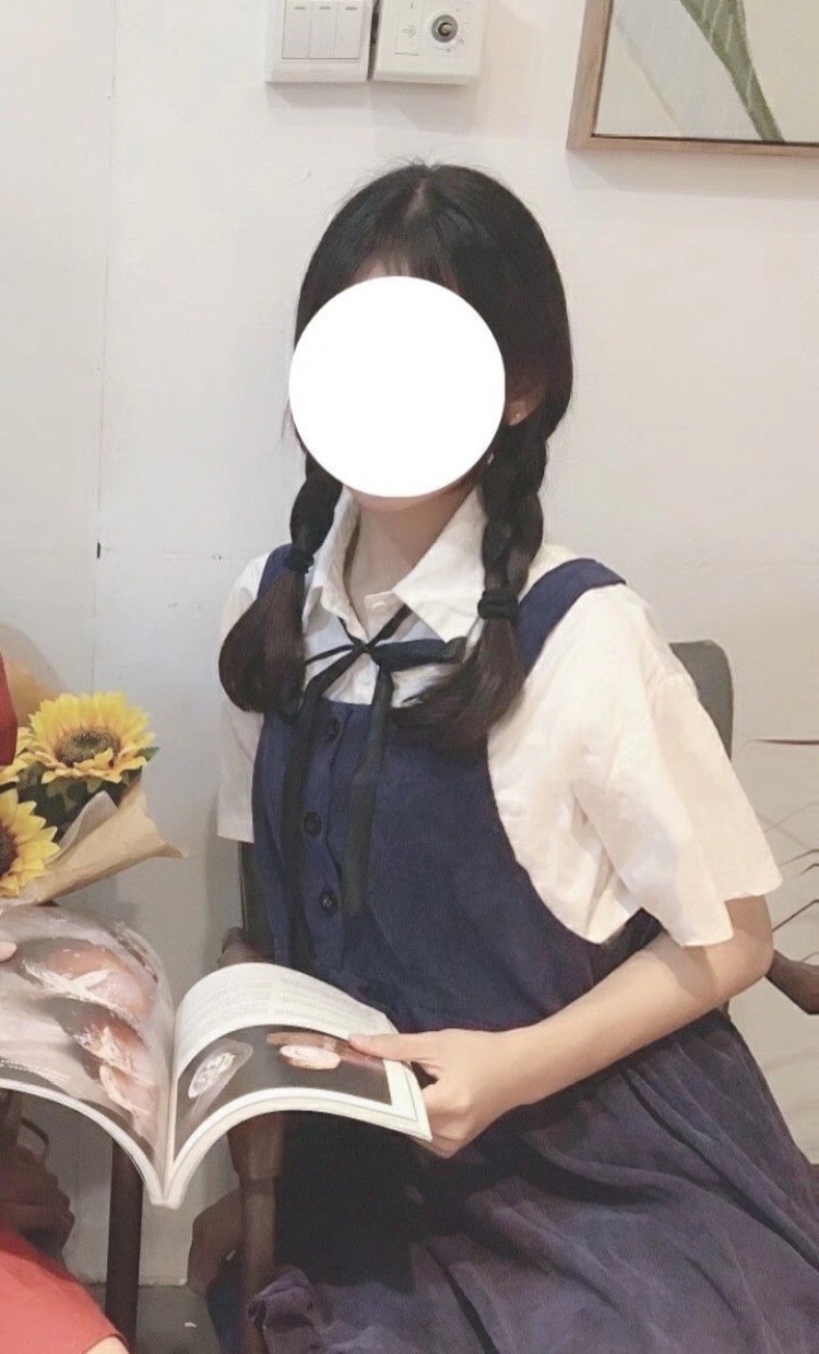 'ᵕ'-广西壮族自治区·南宁市·青秀区--接衣服和饰品买家秀卖家秀,寄拍。会自己修图,并且能驾驭各种风格。