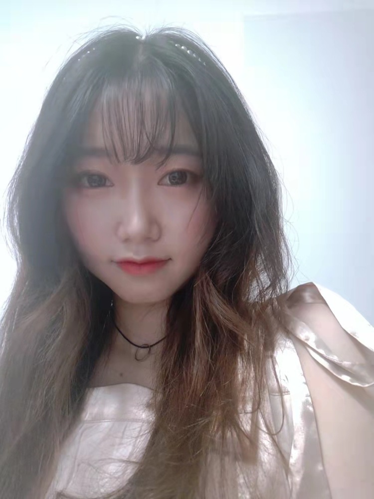 苏格拉庭-上海市·上海市·浦东新区--接寄拍买家秀 美瞳 彩妆护肤试用测评推广以及文案写作 开箱测评 探店打卡 写种草笔记软文以及发布 各类文案写作
