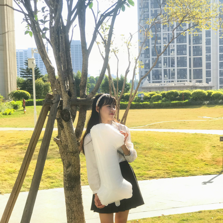 怎么睡不着-广东省·广州市·黄埔区-抖音、***-我现在是一名实习生，想在平常休息的时候兼职网拍，平时喜欢拍照，喜欢发圈，我爱拍照也是积累了很多经验，所以我来啦