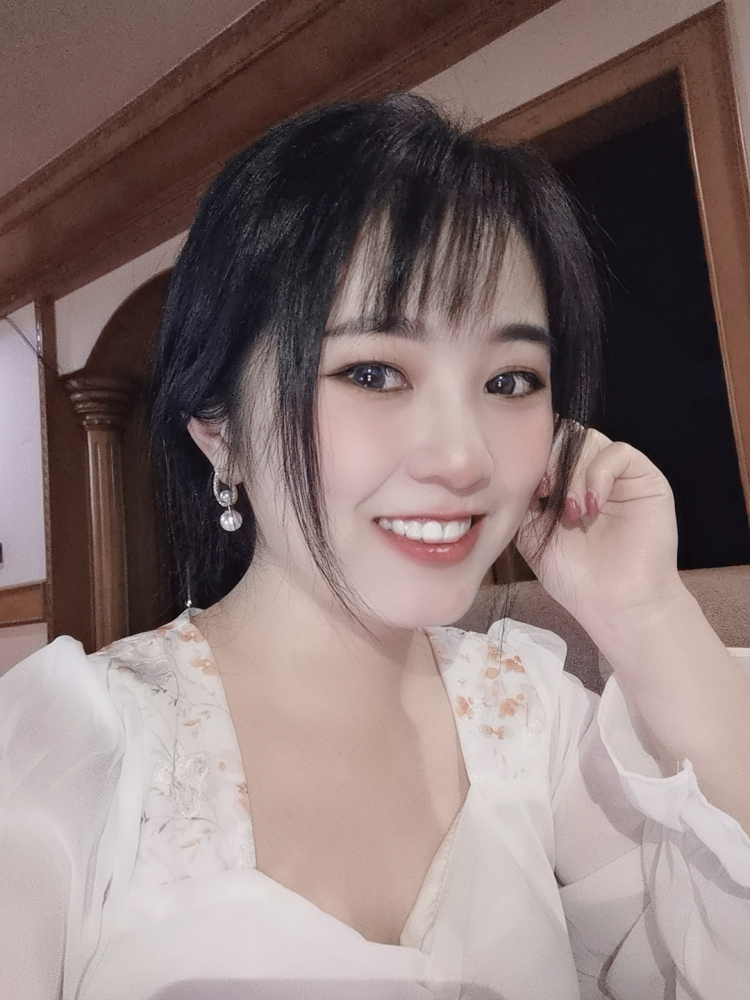 可欣-广东省·揭阳市·普宁市--本人自由职业,
长相甜美,
可接寄拍,买家秀。
(。・ω・。)ノ♡
喜欢的宝宝们,
可以跟我合作,
拍过。(ღ˘⌣˘ღ)
