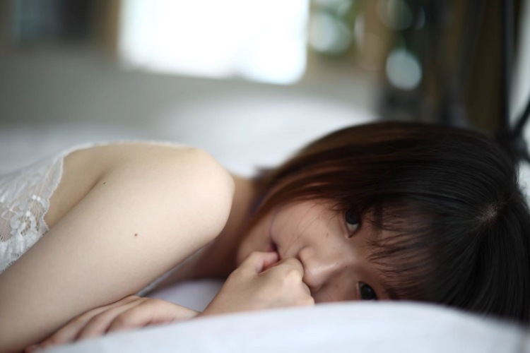 半岛看月亮🌙-江苏省·南通市·启东市-抖音 快手 -擅长穿搭摆拍 可接寄拍单 各种风格皆可 新手但有诚意 希望给个机会